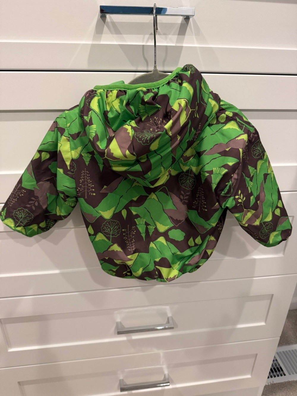 The North Face Infant Green Hooded Reversible Jacket - Picture 6 of 6